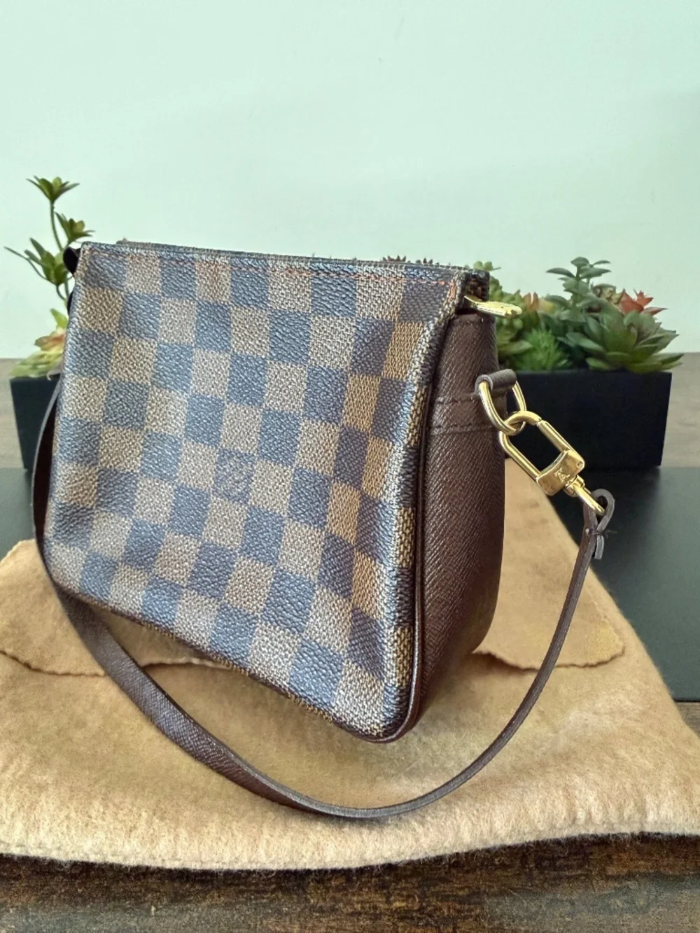 Louis Vuitton Damier Ebene Trousse Make Up Bag Pochette w/ COA + Dust Bag